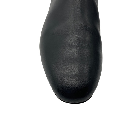 JIMMY CHOO BLACK / SILVER STUDDED LEATHER ANKLE BOOTS - Picture 5 of 8